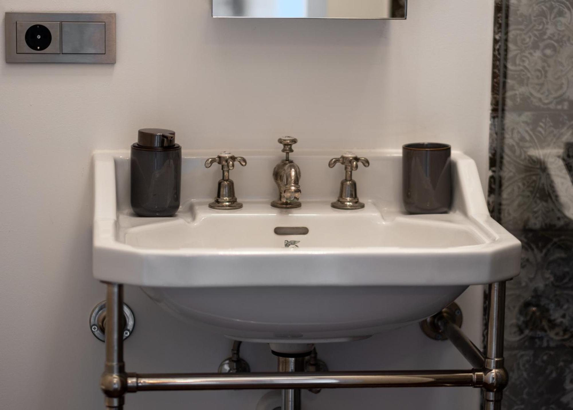 Turgaus Self Check-In Old Town Aparthotel Κλαϊπέντα Εξωτερικό φωτογραφία