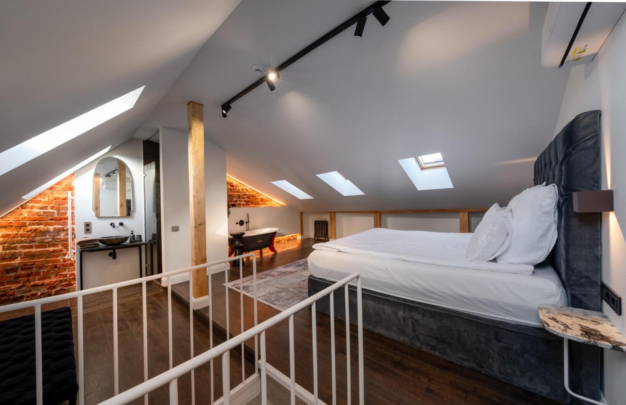 Turgaus Self Check-In Old Town Aparthotel Κλαϊπέντα Εξωτερικό φωτογραφία