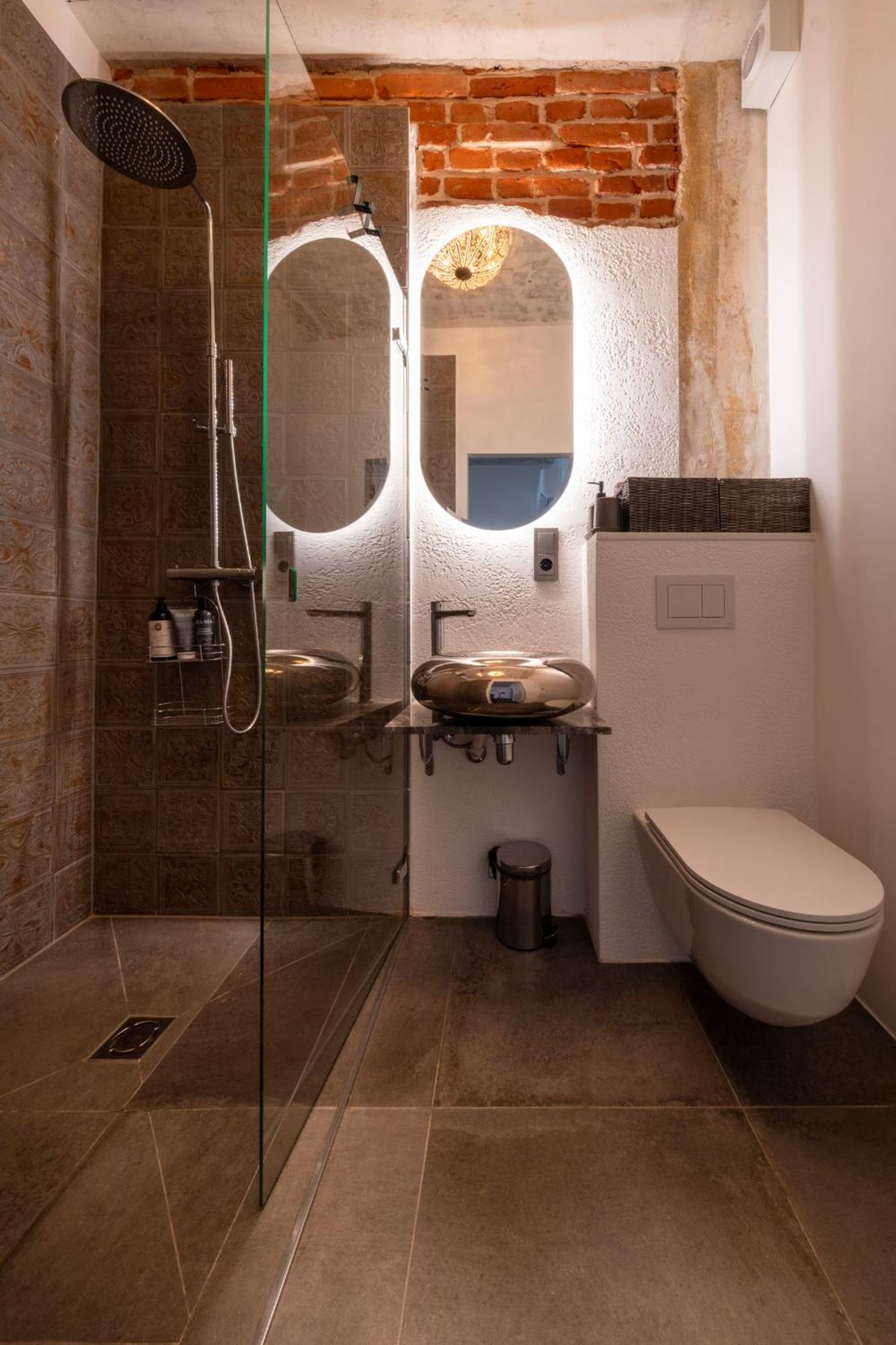 Turgaus Self Check-In Old Town Aparthotel Κλαϊπέντα Εξωτερικό φωτογραφία
